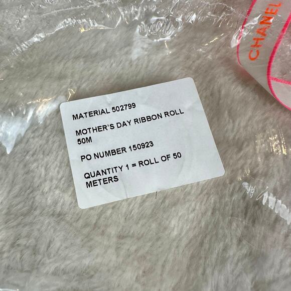 CHANEL Pink and orange special Mother’s Day ribbon - Picture 3 of 3